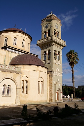 fres-new-church-left-03.jpg - 65761 Bytes