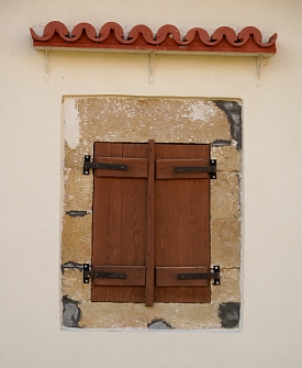 fres-window-01.jpg - 65723 Bytes