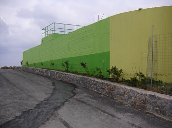 kalyves3-4-satama-laitos.jpg - 54069 Bytes