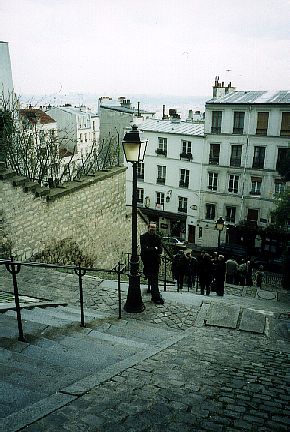 One of many stairs in Montmartre. Perhaps Hannu needed a cool rest halfway up.