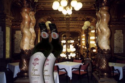 Egri Bikavrs gliding to left or right at Budapest's Caf New York - it's in your eyes.